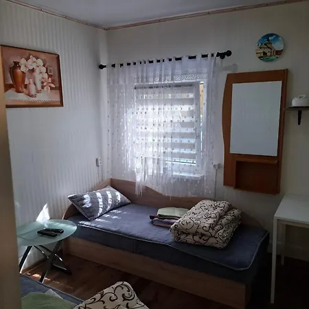 Homestay Sveciu Namai Pas Neila Dvieju Atskiru Lovu