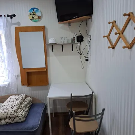 Sveciu Namai Pas Neila Dvieju Atskiru Lovu Homestay